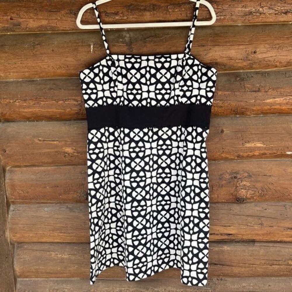 Nine West‎ Geometric Print Empire Waist Knee Length  Black & White Dress Straps